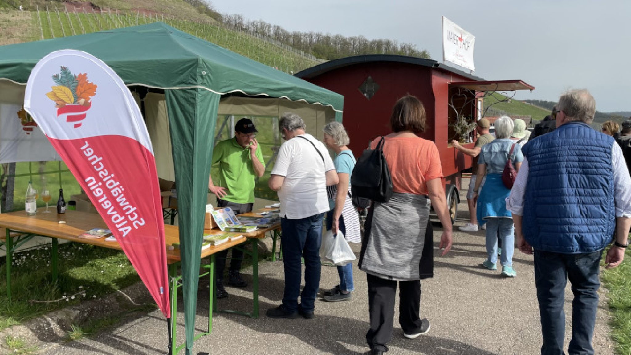 Mandelblütenfest in Diefenbach | Schwäbischer Albverein | Ortsgruppe
